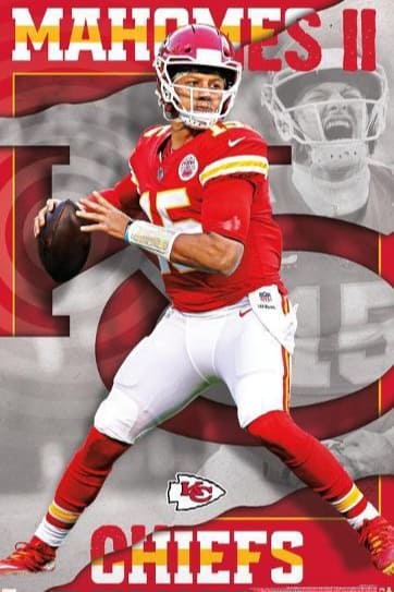 Kansas City Chiefs quarterback Patrick Mahomes in uniform holding a football, ready to throw. The background features the Chiefs logo, his name “Mahomes II,” a faded action shot of his face, and an IPTV Latino graphic overlay.